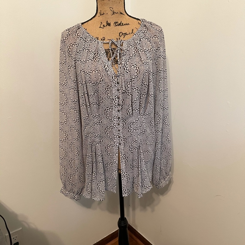 Wrinkle free peasant blouse